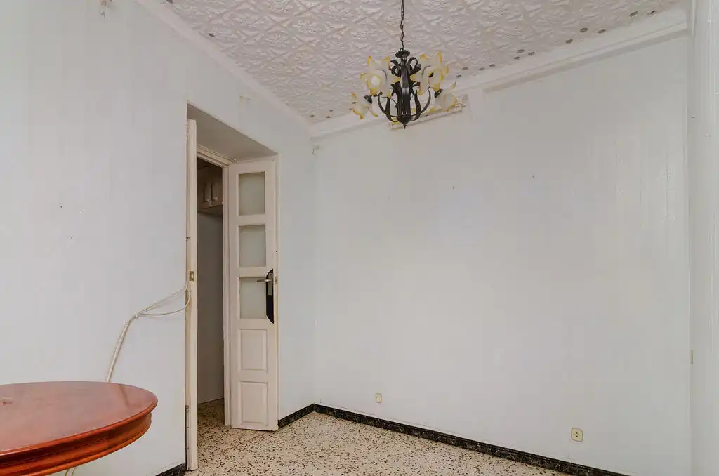 Piso en venta en C/ Obispo Urquinaona, El Pópulo - Santa María
