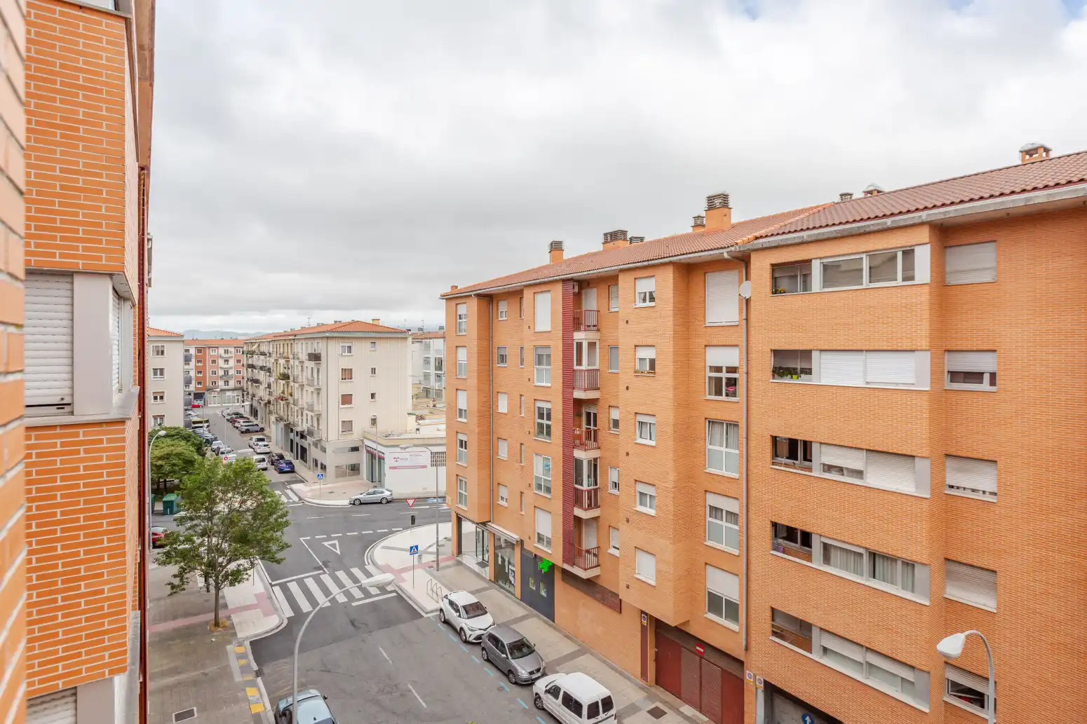 Exterior view of Flat for sale in  Pamplona / Iruña  with Heating, Terrace and Storage room