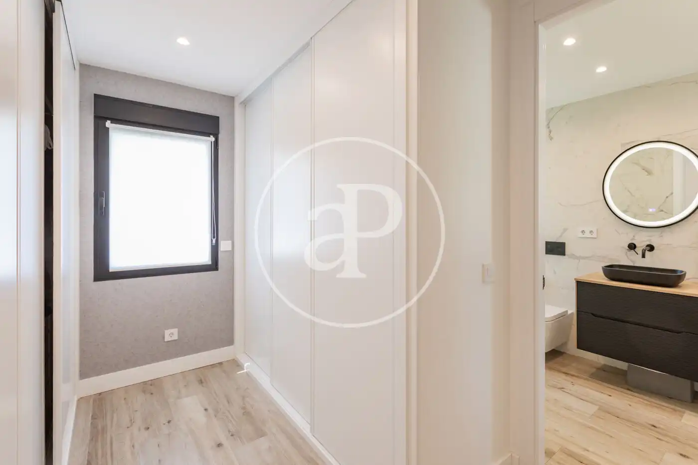 Schlafzimmer von Haus oder Chalet zum Verkauf in Pozuelo de Alarcón mit Klimaanlage, Heizung und Privatgarten