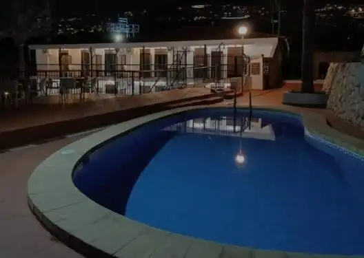 Schwimmbecken von Gebäude zum Verkauf in Altea