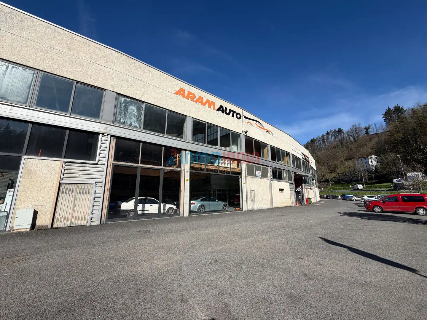Exterior view of Industrial buildings for rent in Arama