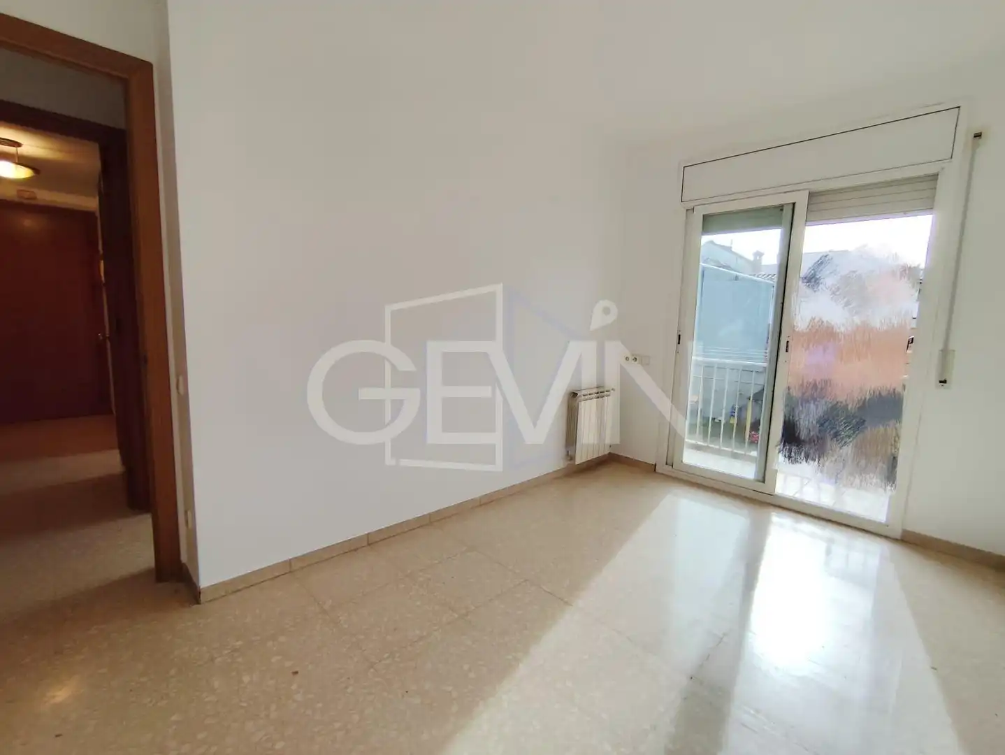 Habitación de Piso en venta en Santa Perpètua de Mogoda con Aire acondicionado, Trastero y Balcón