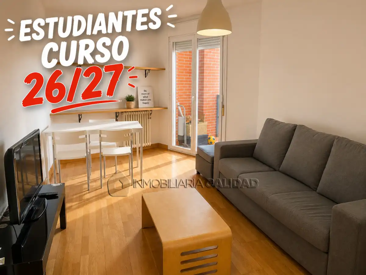 Living room of Flat for rent in Burgos  with Heating and Furnished