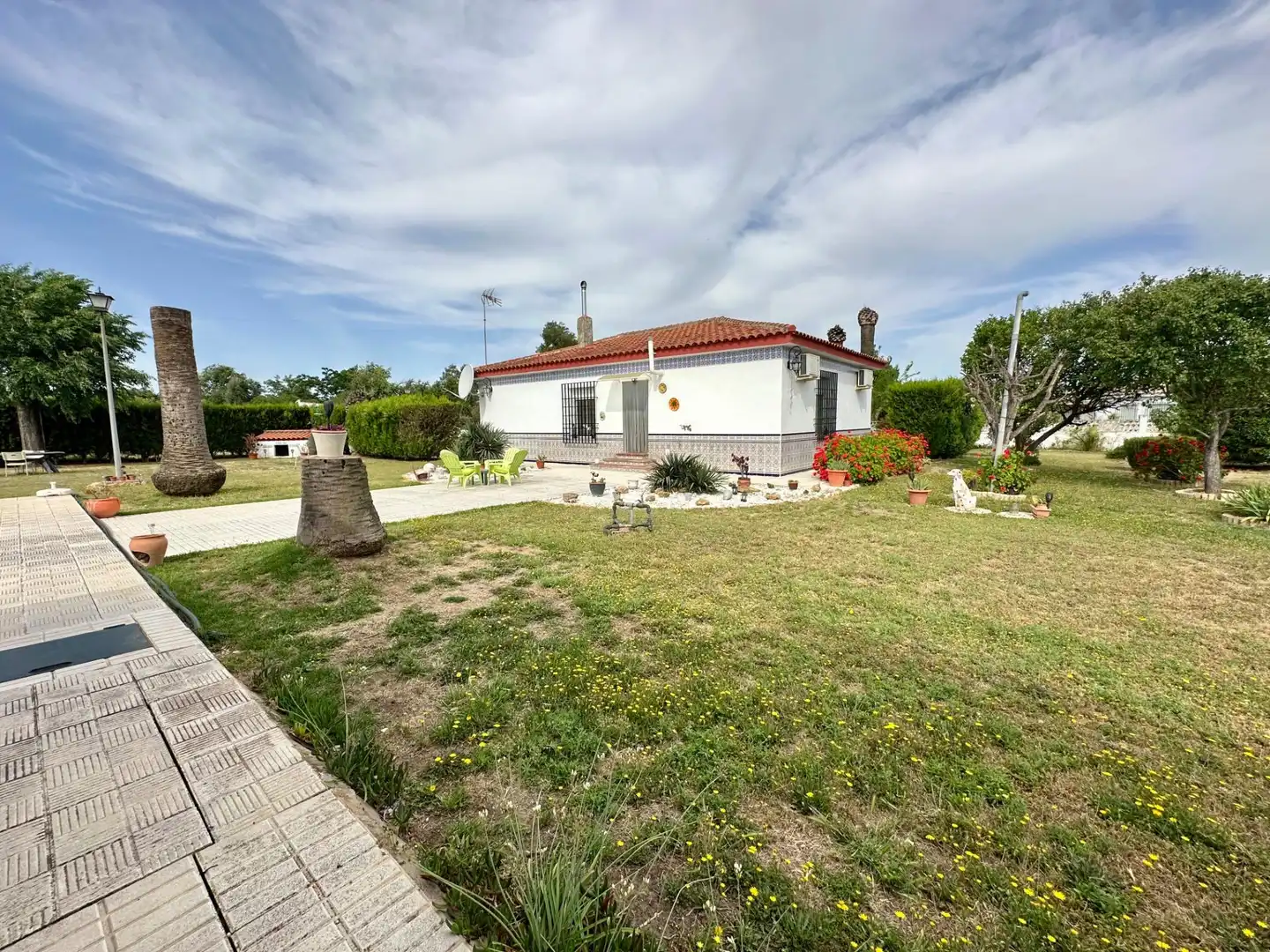 Garden of Houses for sale in Paradas
