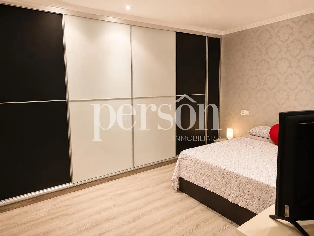 Bedroom of Flat for sale in Sueca  with Air Conditioner and Furnished