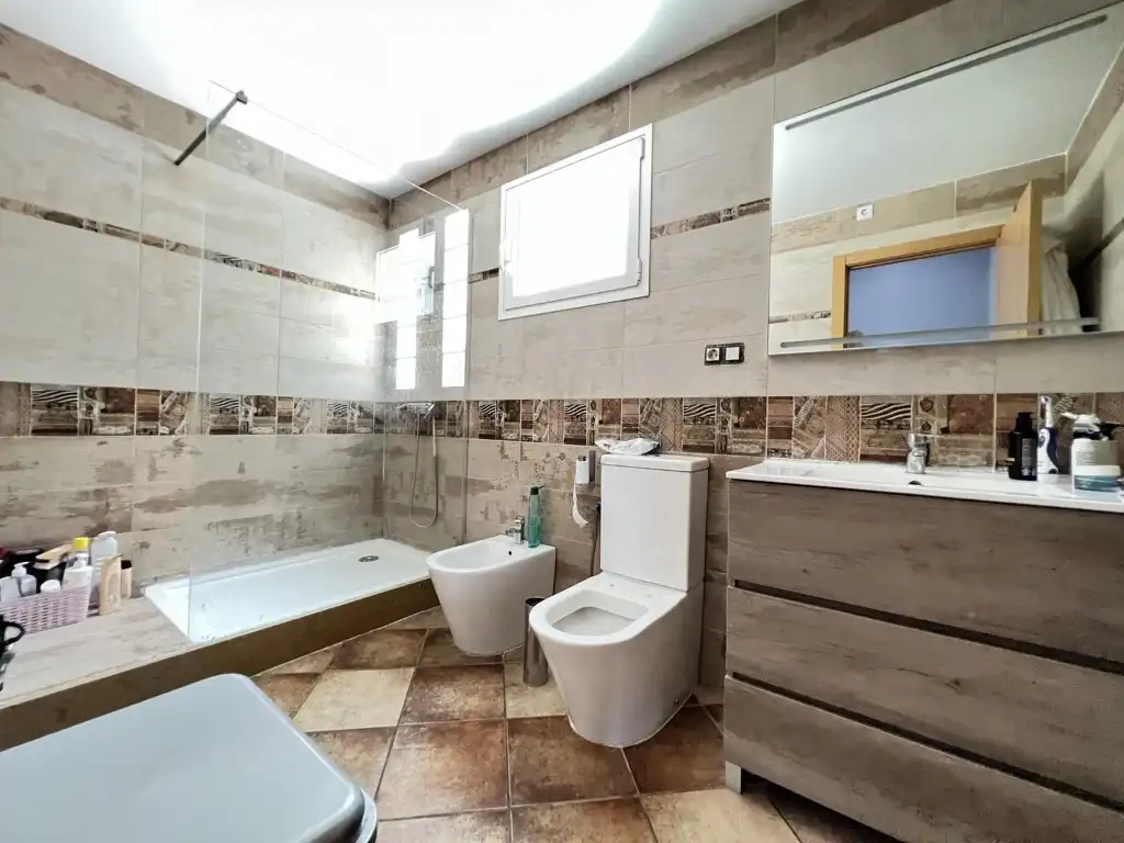 Baño de Casa o chalet en venta en Alzira con Aire acondicionado, Jardín privado y Terraza
