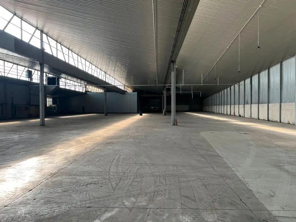 Nave industrielle à louer à Sarria