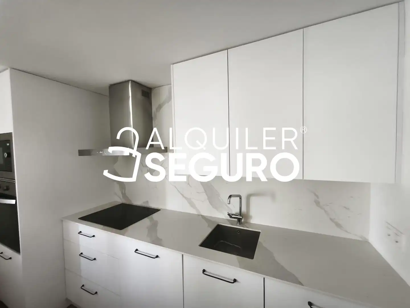 Kitchen of Flat for rent in Zaragoza  with Air Conditioner, Heating and Terrace