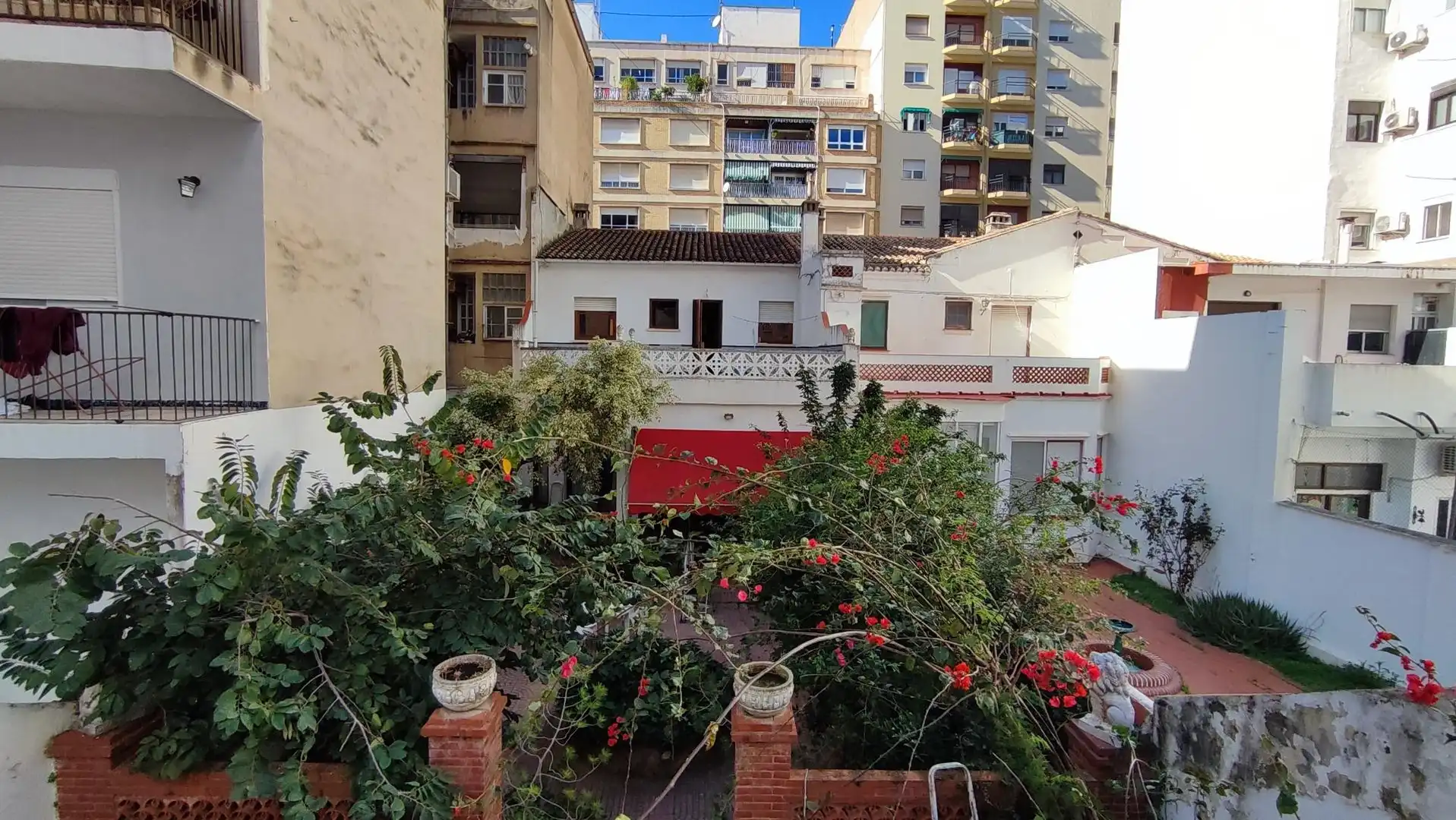 Vista exterior de Casa o chalet en venta en Gandia con Jardín privado, Terraza y Amueblado
