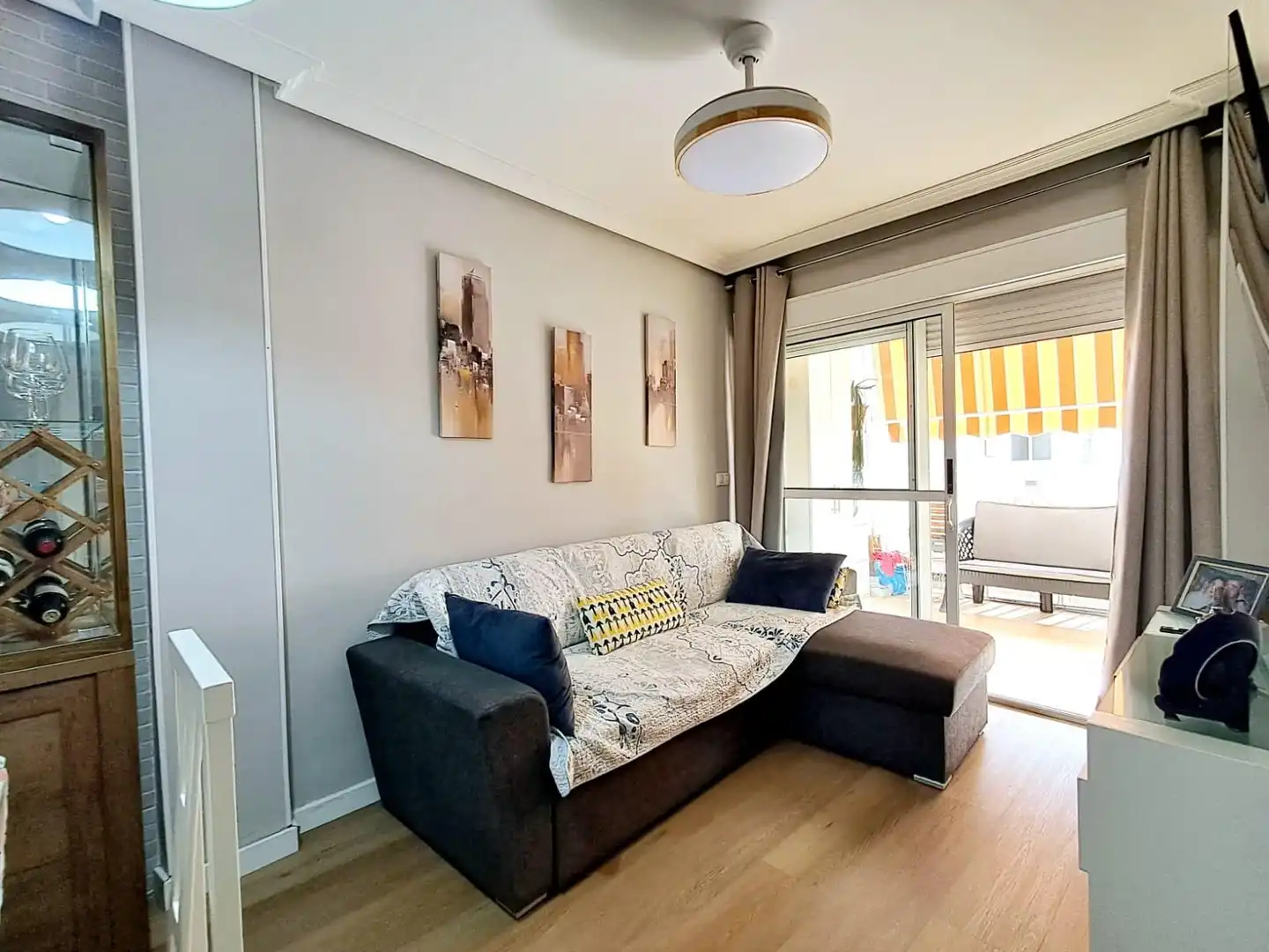 Sala de estar de Apartamento en venta en Águilas con Aire acondicionado, Calefacción y Jardín privado