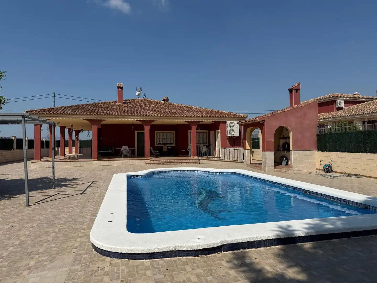Villa avec piscine à vendre à Albatera