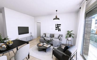 Living room of Flat for sale in Figueres