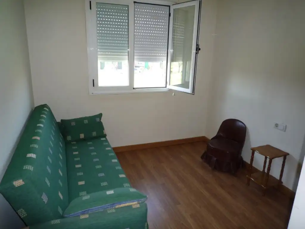 Detached homes for sale in Calle Tras Airas, Carracedelo