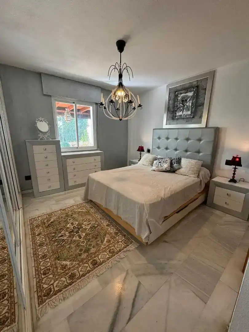 Bedroom of Flat for rent in San Pedro de Alcántara