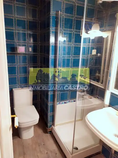 Badezimmer von Maisonette zur Miete in Castro-Urdiales mit Heizung, Terrasse und Möbliert