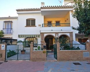 Garden of House or chalet for sale in Fuengirola  with Air Conditioner, Terrace and Oven