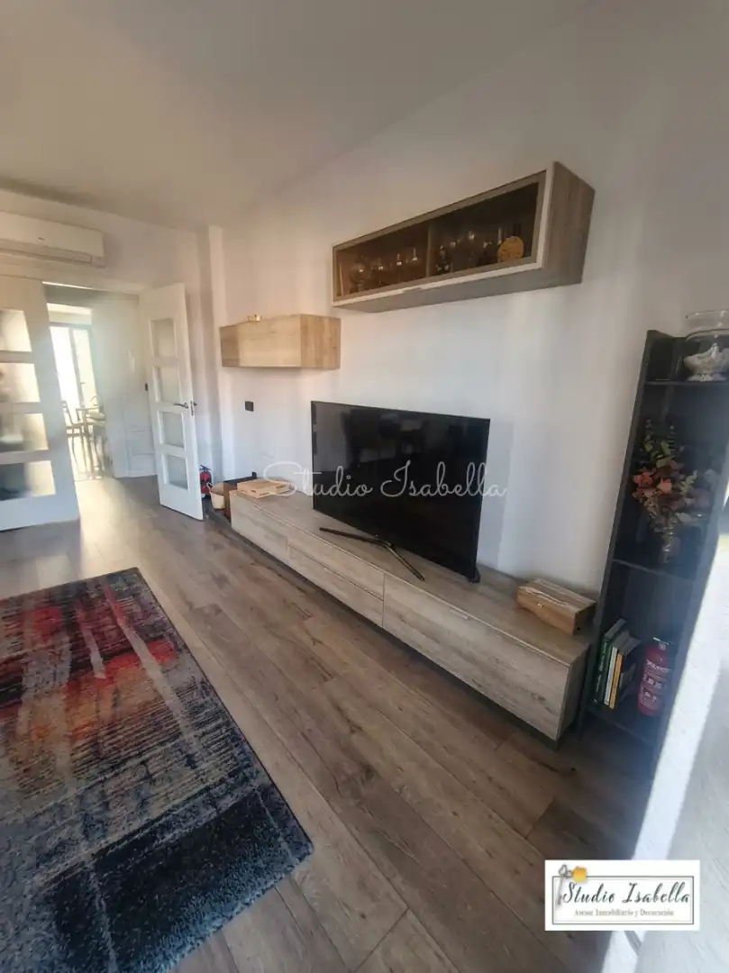 Flat with balcony to rent in Calle Río Arlés, imagen 7