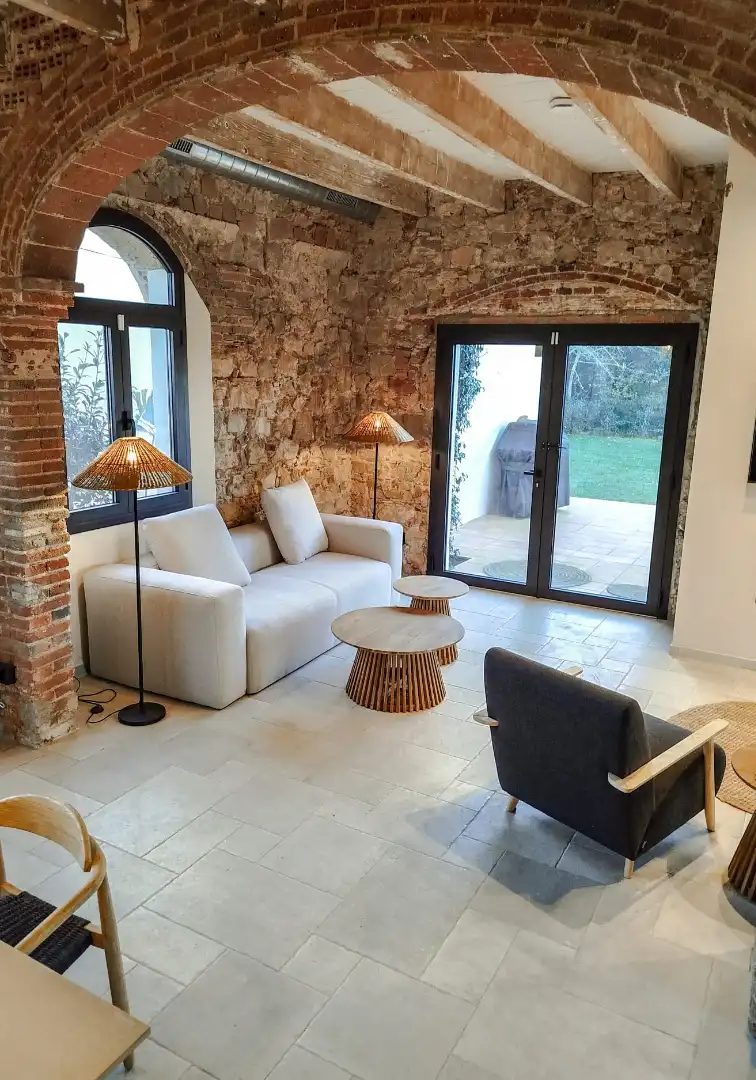 Sala d'estar de Finca rústica en venda en Santa Cristina d'Aro amb Aire condicionat, Calefacció i Jardí privat