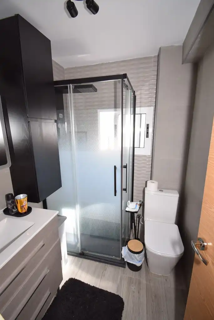 Bathroom of Flat for sale in Miño  with Terrace, Furnished and Washing machine