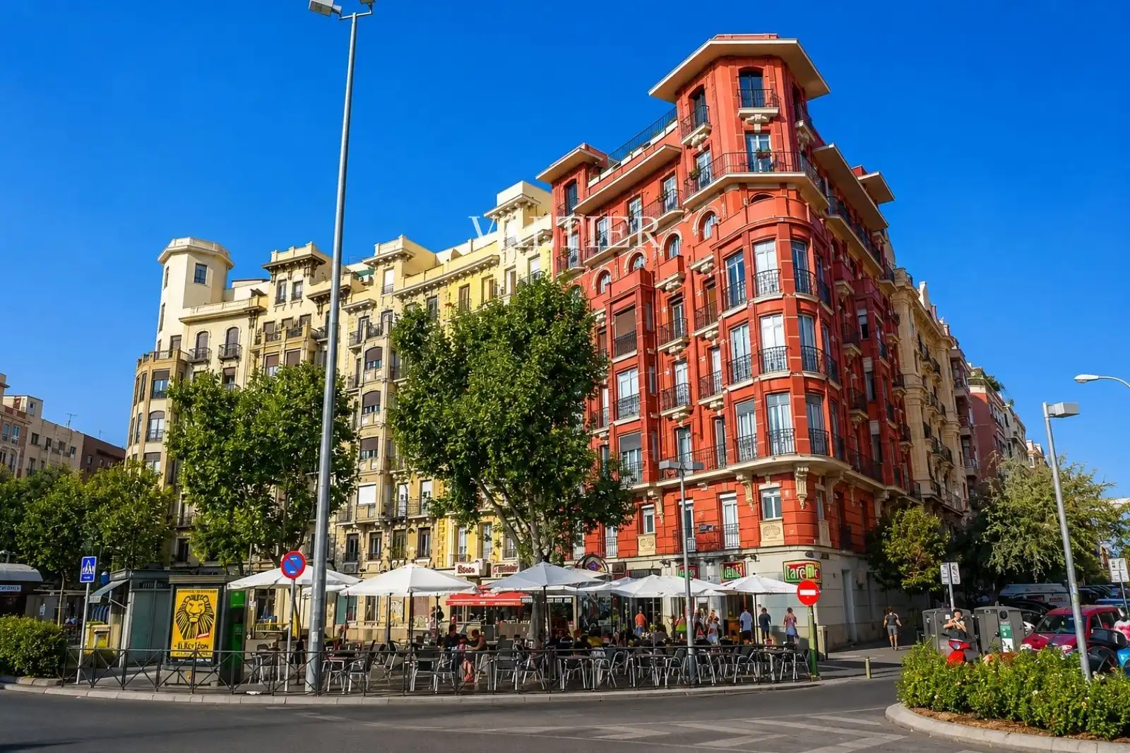 Exterior view of Flat for rent in Madrid  with Air Conditioner