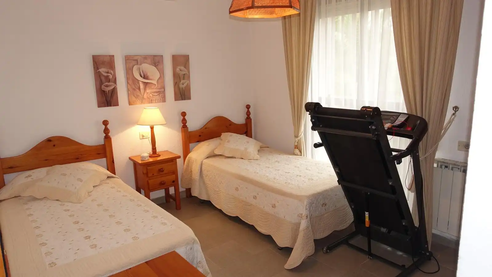 Habitación de Casa o chalet en venta en Albolote con Aire acondicionado, Calefacción y Piscina