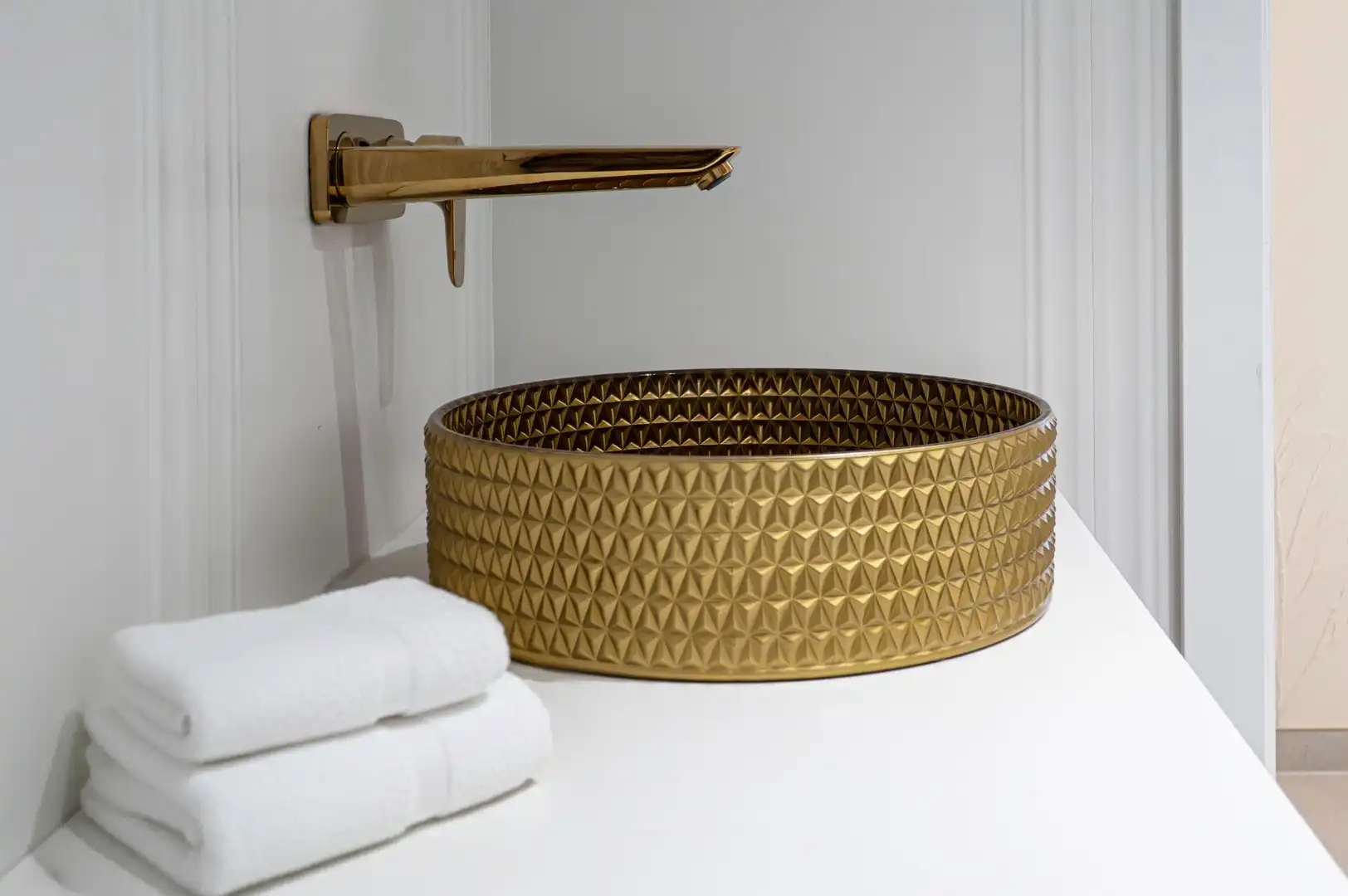 Bathroom of Flat for sale in Málaga  with Air Conditioner, Heating and Terrace