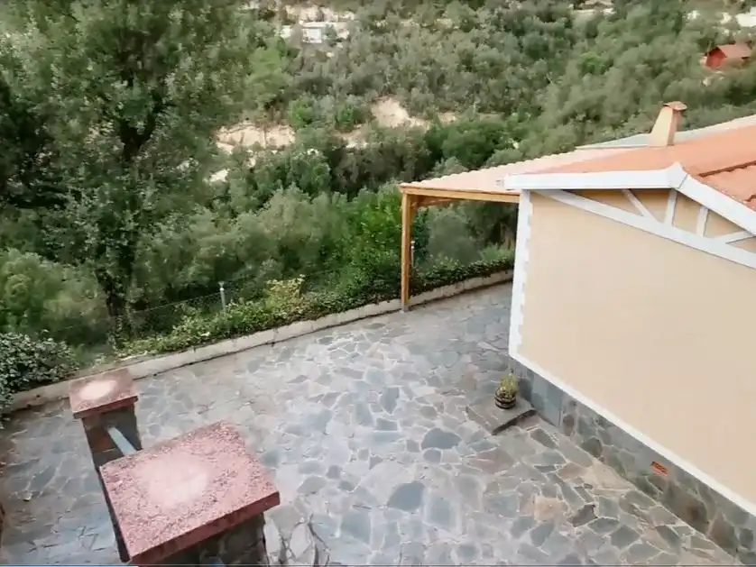 Xalet amb jardí en venda a Carrer Mar Cantàbric 107, imagen 2
