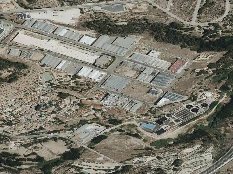 Industrial building for sale in Calle la Vall D'Albaida, imagen 3