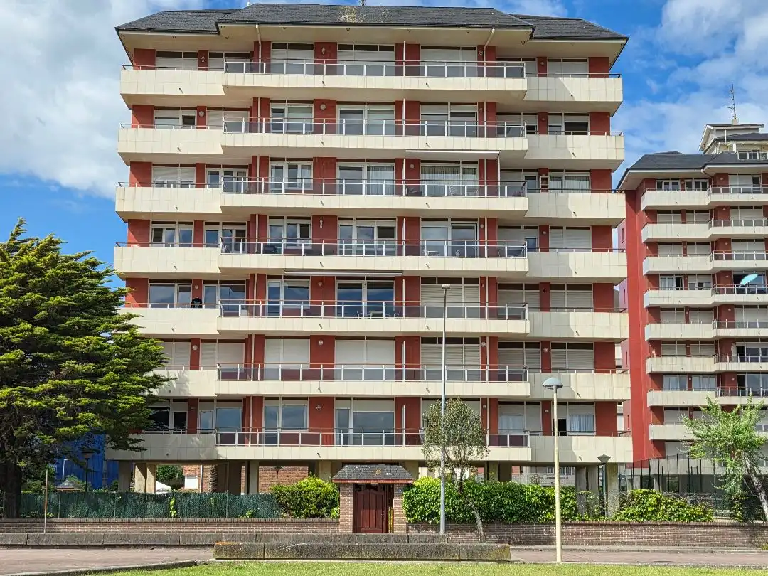 Piso con piscina en venta en Av. Enrique Mowinckel 57, imagen 3