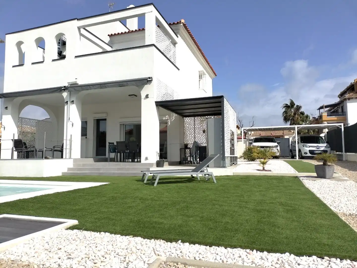 Casa con piscina in vendita a CALLE LOPEZ DE AYALA 11