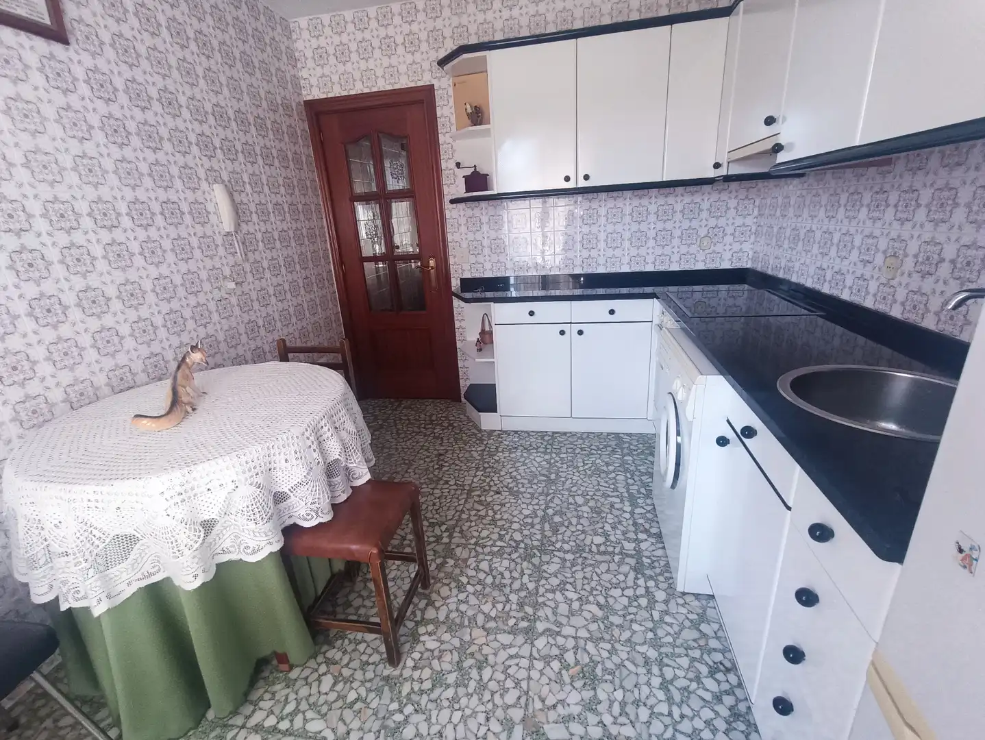 Kitchen of Flat for sale in Arrasate / Mondragón  with Heating, Storage room and Furnished