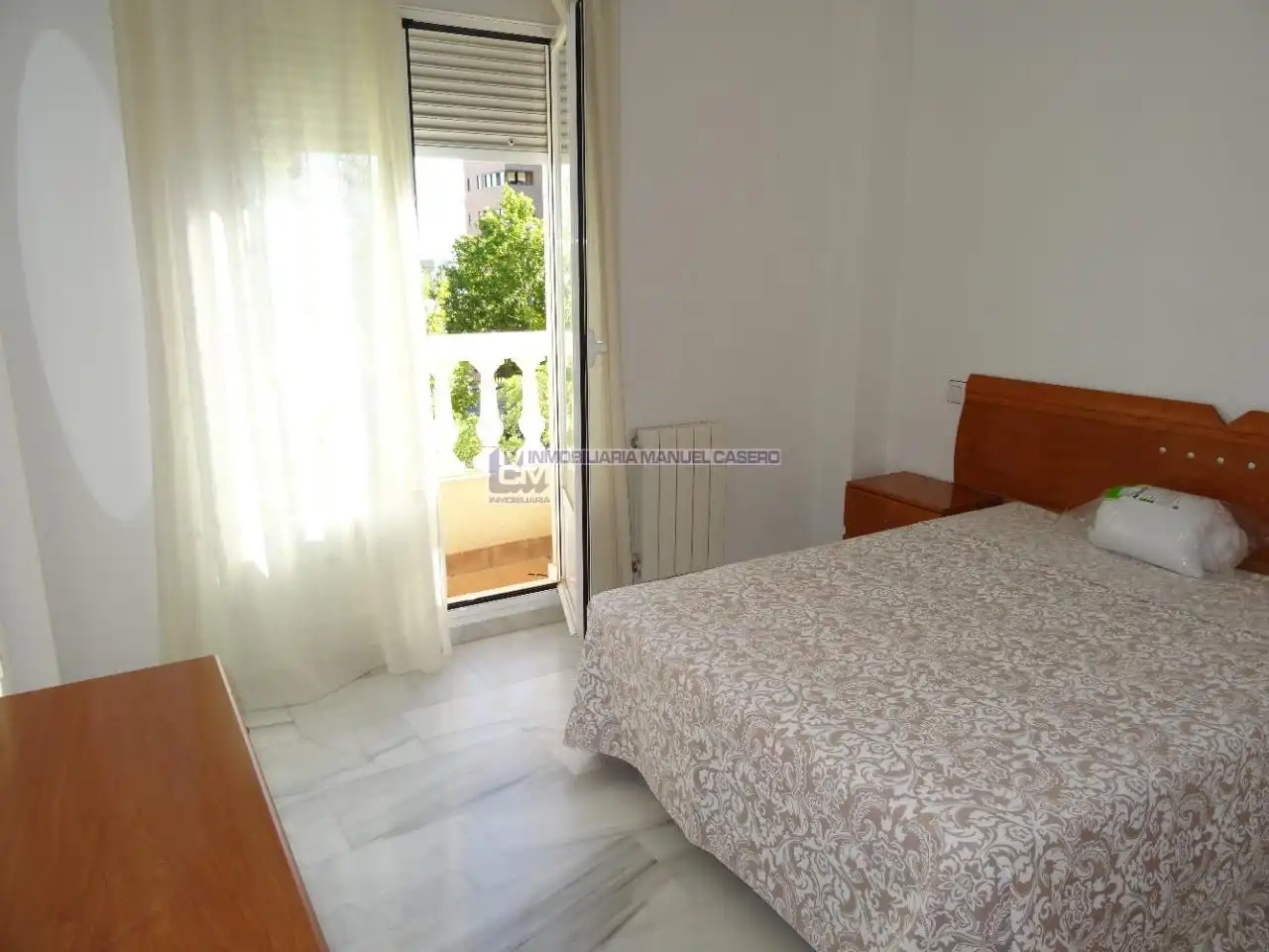 Schlafzimmer von Wohnung zur Miete in Cáceres mit Klimaanlage, Heizung und Möbliert