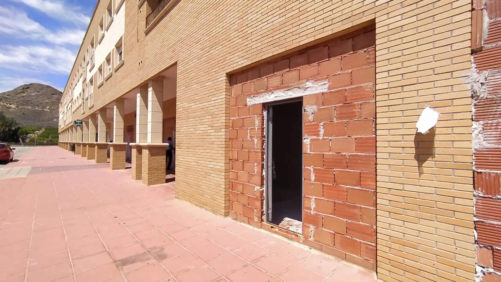 Vista exterior de Local en venta en Santomera