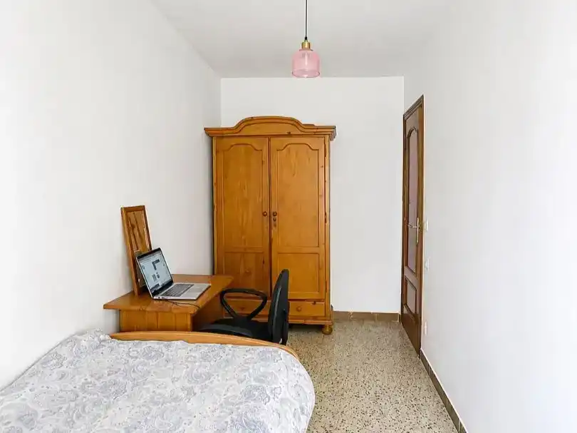 Room in Carrer d'Aribau, 26, Mercat