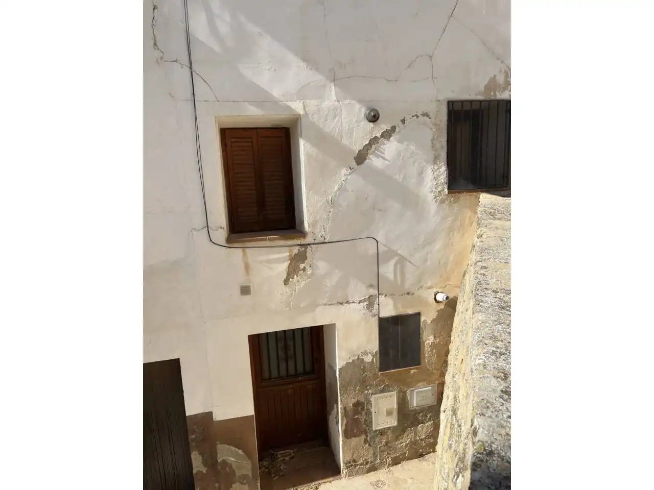 Vista exterior de Casa o xalet en venda en Castelserás amb Calefacció, Terrassa i Moblat