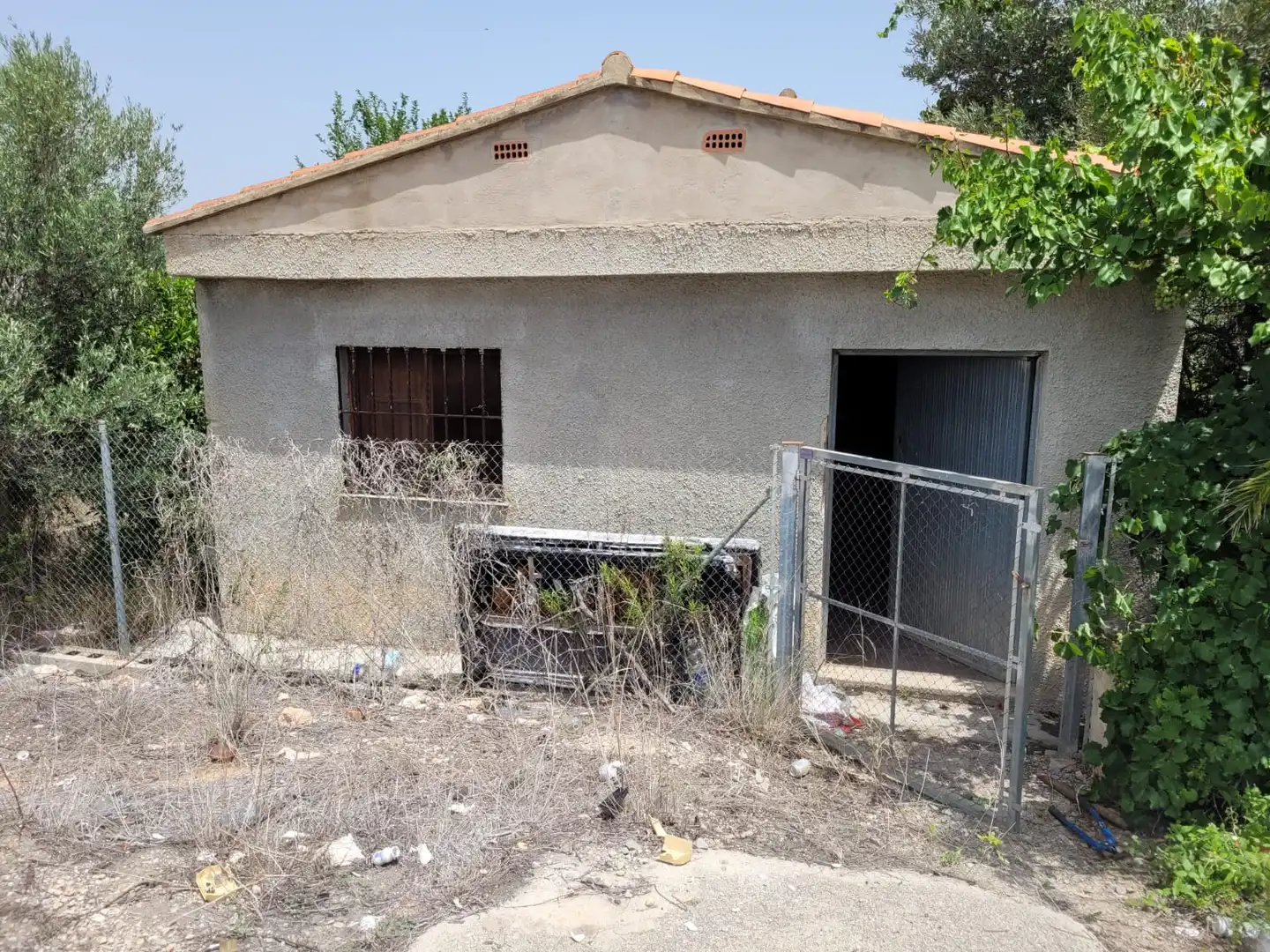 Residential zum Verkauf in La Pobla de Vallbona