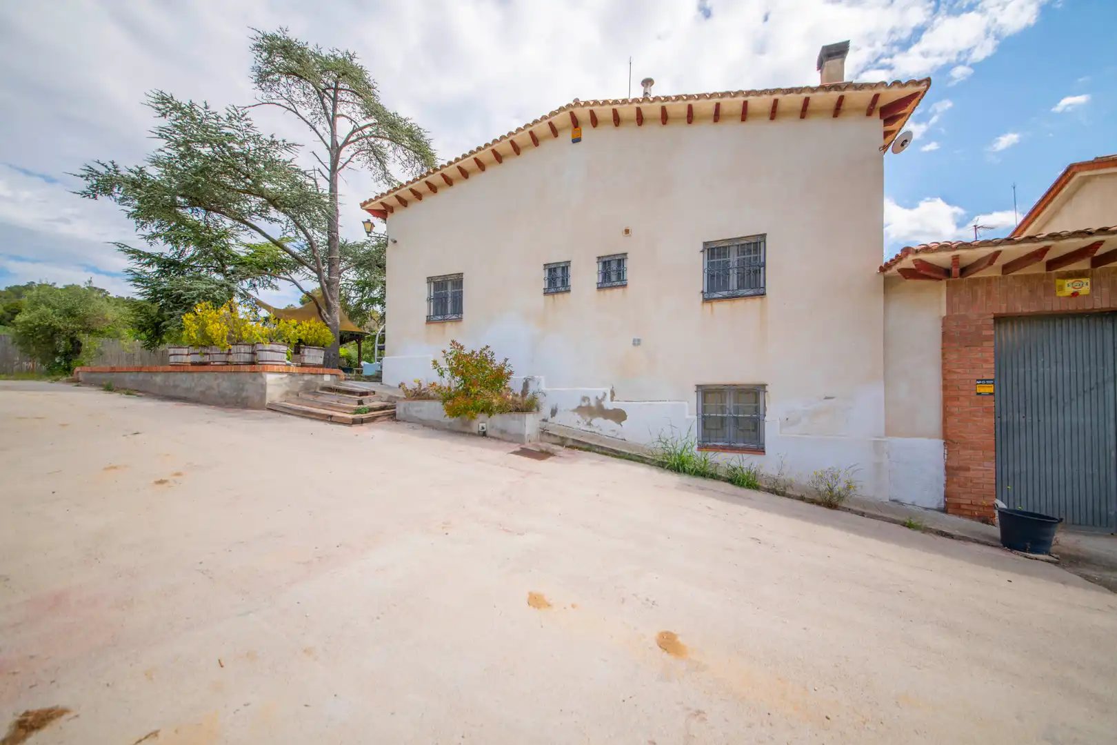 Vista exterior de Casa o chalet en venta en Sant Quintí de Mediona con Calefacción, Jardín privado y Terraza