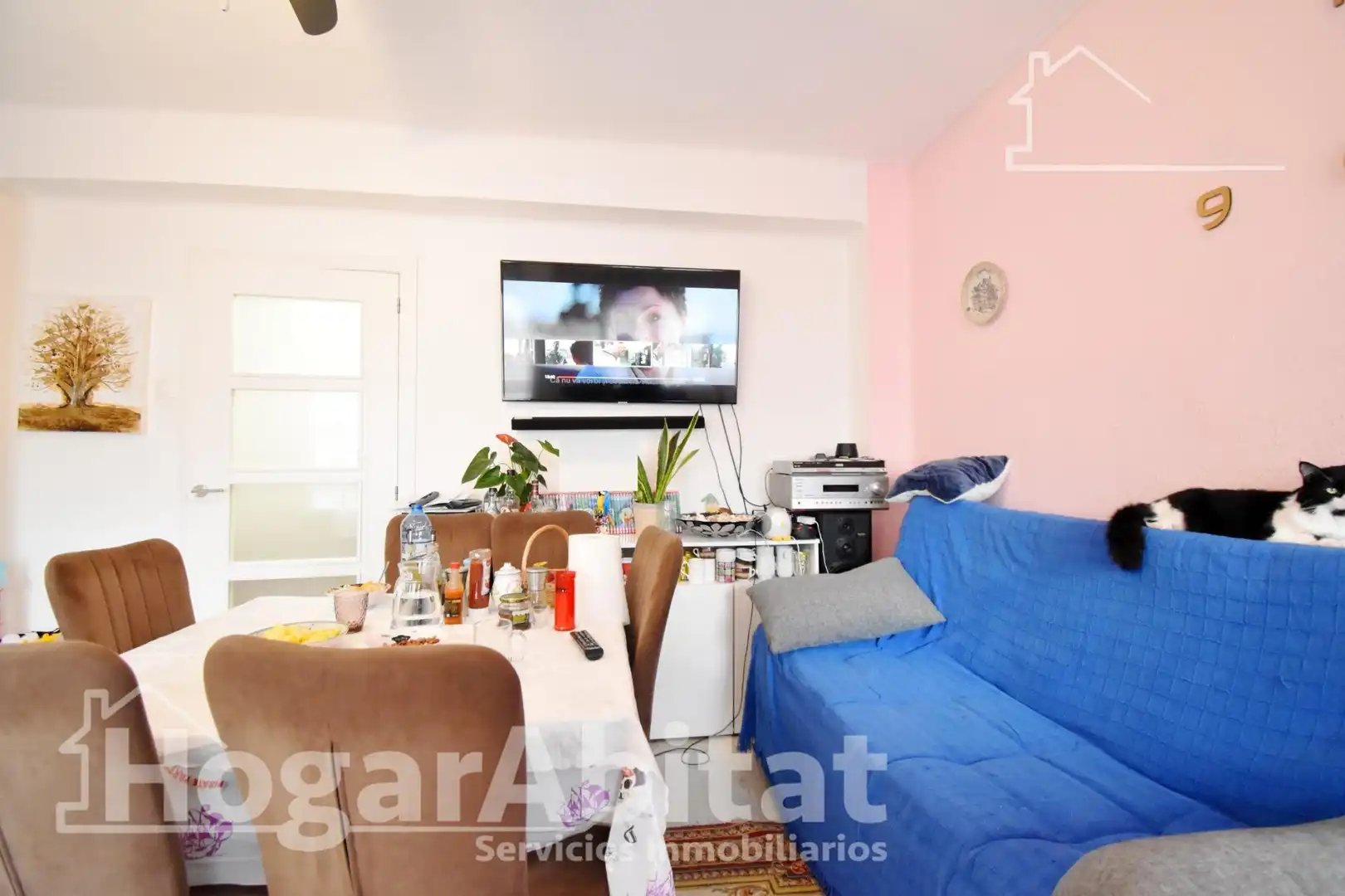Wohnzimmer von Wohnung zum Verkauf in Oliva mit Parkett, Möbliert und Balkon