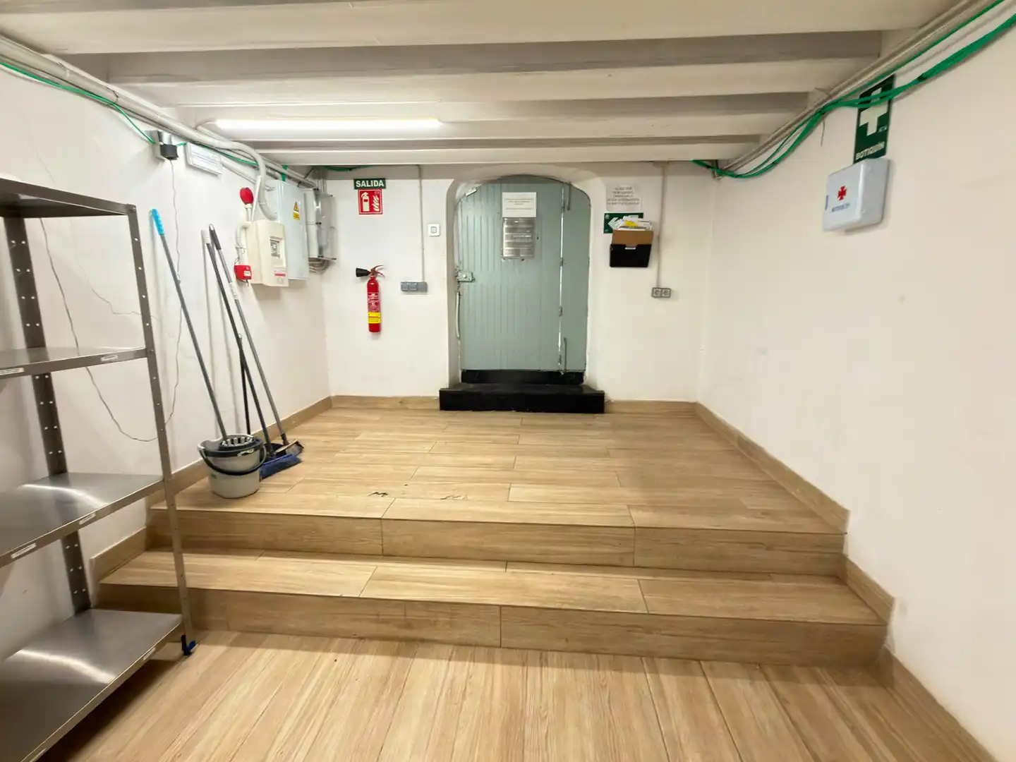 Local comercial en traspaso en Carrer de Viladomat, imagen 15