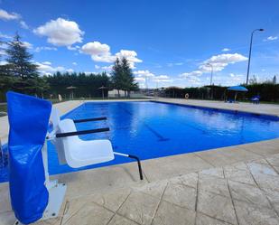 Swimming pool of Duplex to rent in Loeches  with Air Conditioner, Heating and Terrace