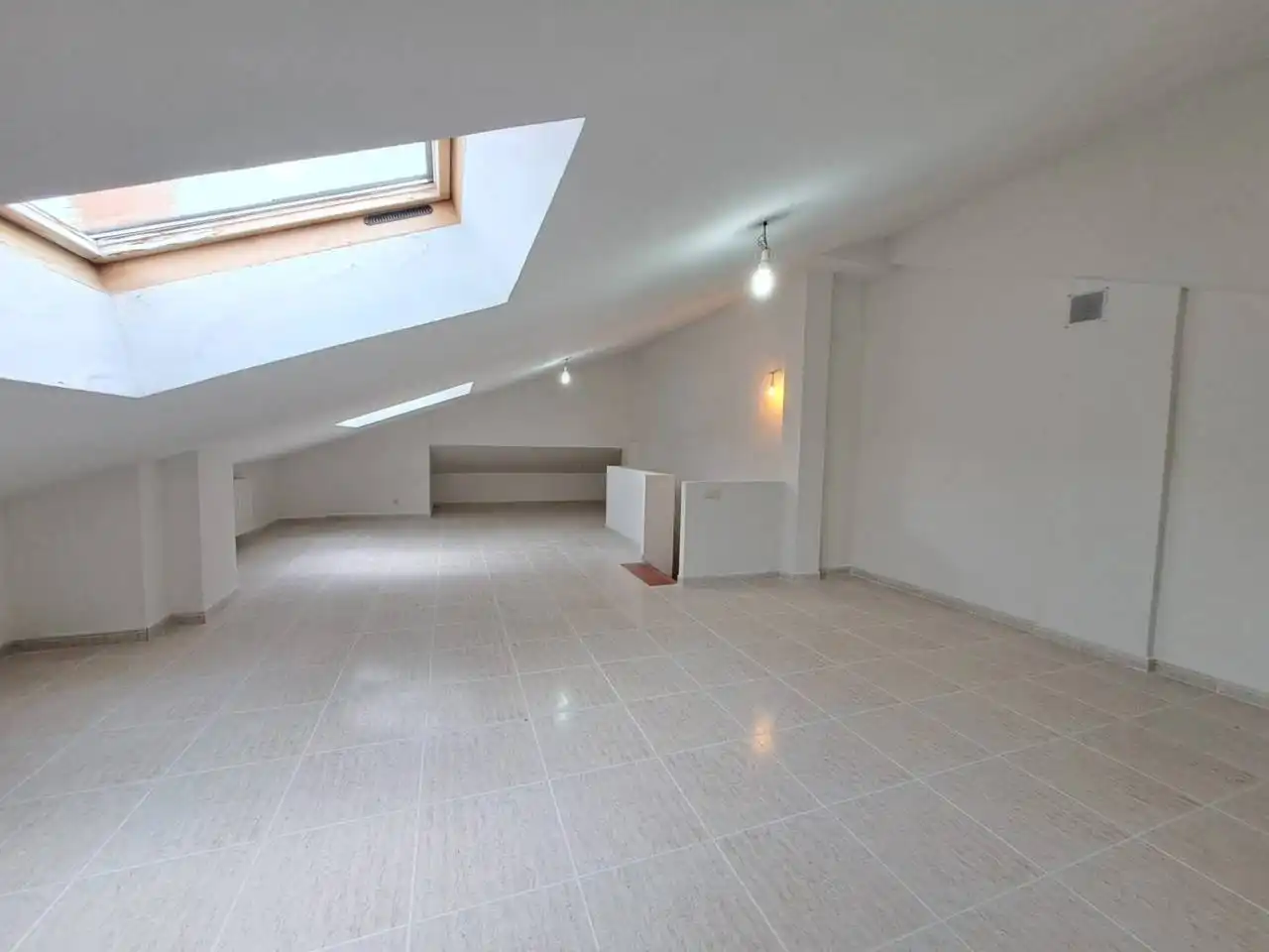 Casa adosada en venda en Merindad de Río Ubierna amb Calefacció, Jardí privat i Terrassa