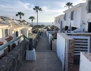 Vista exterior de Casa o xalet en venda en Mogán amb Terrassa, Moblat i Forn