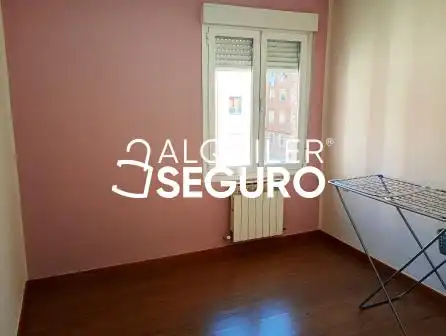 Schlafzimmer von Wohnung zur Miete in Vitoria - Gasteiz mit Heizung und Möbliert
