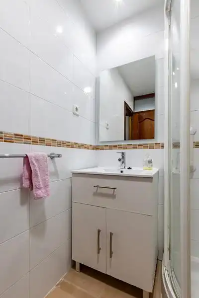Bathroom of Flat for sale in Madrid  with Heating and Terrace