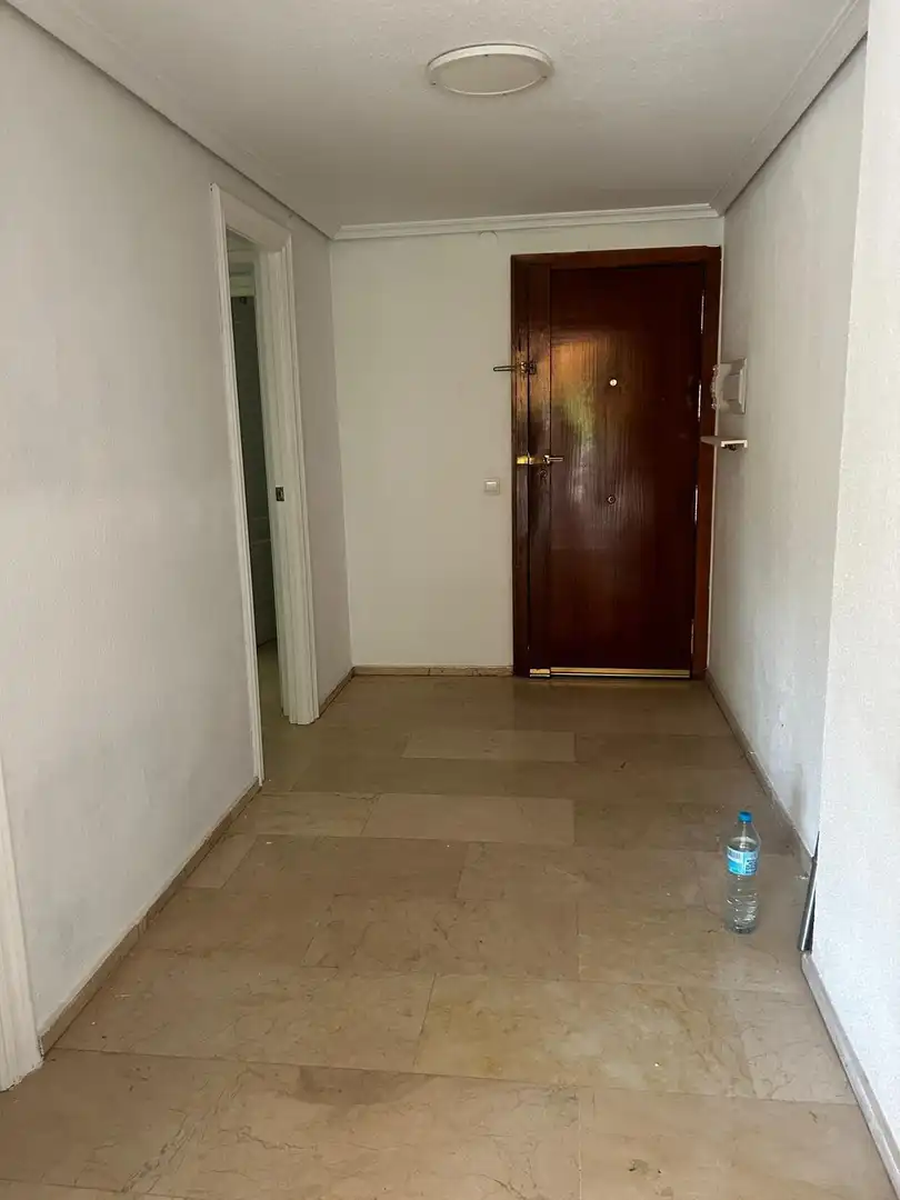 Piso de alquiler en Córdoba con Aire acondicionado, Jardín privado y Piscina comunitaria