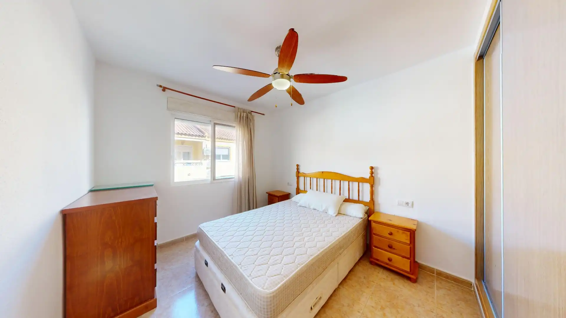 Habitación de Piso en venta en Los Alcázares con Aire acondicionado, Terraza y Amueblado