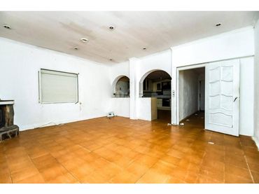 Casa amb jardí en venda a Calle Carles Riba