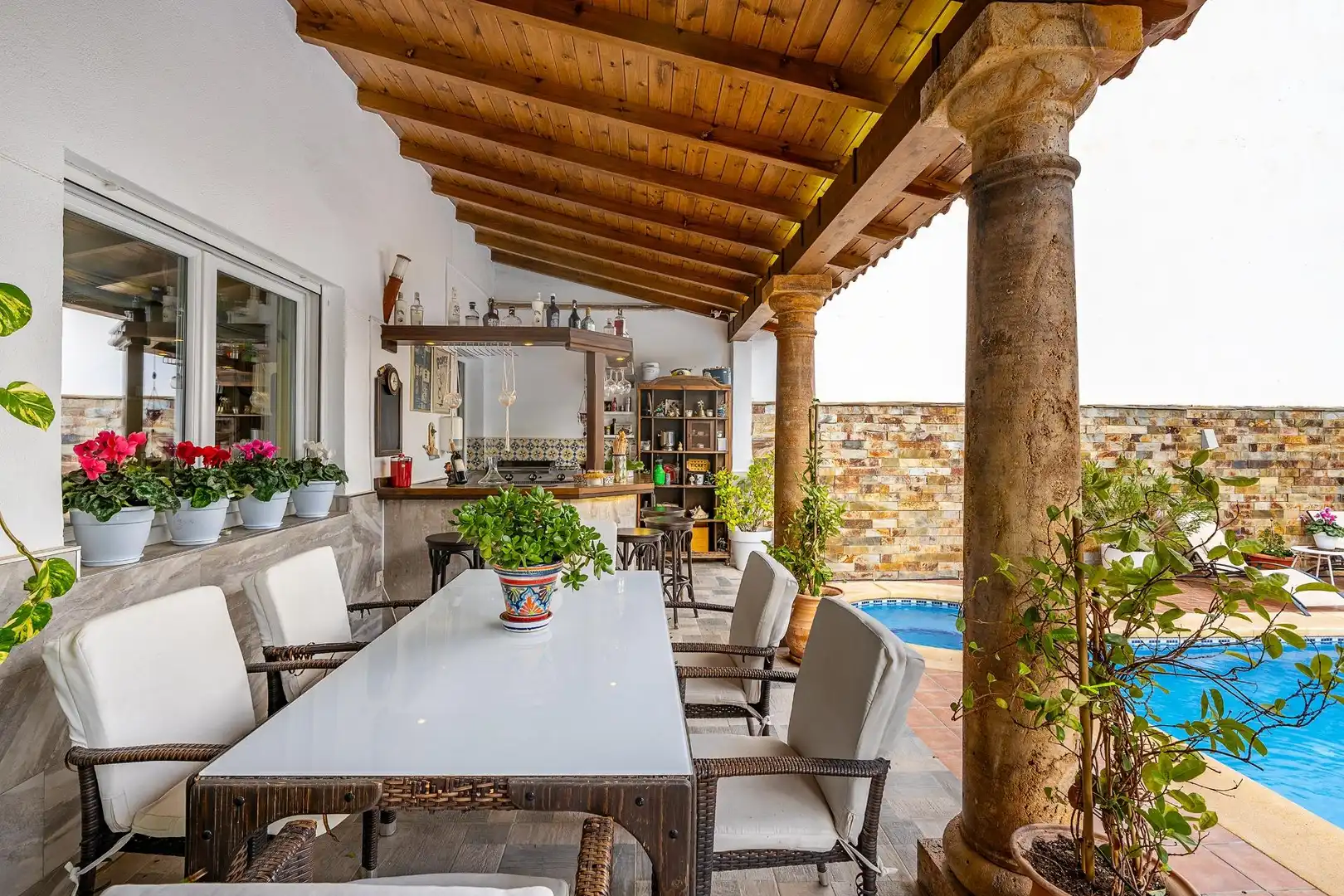 Chalet con piscina en venta en Calle MARTIN RECUERDA, imagen 6