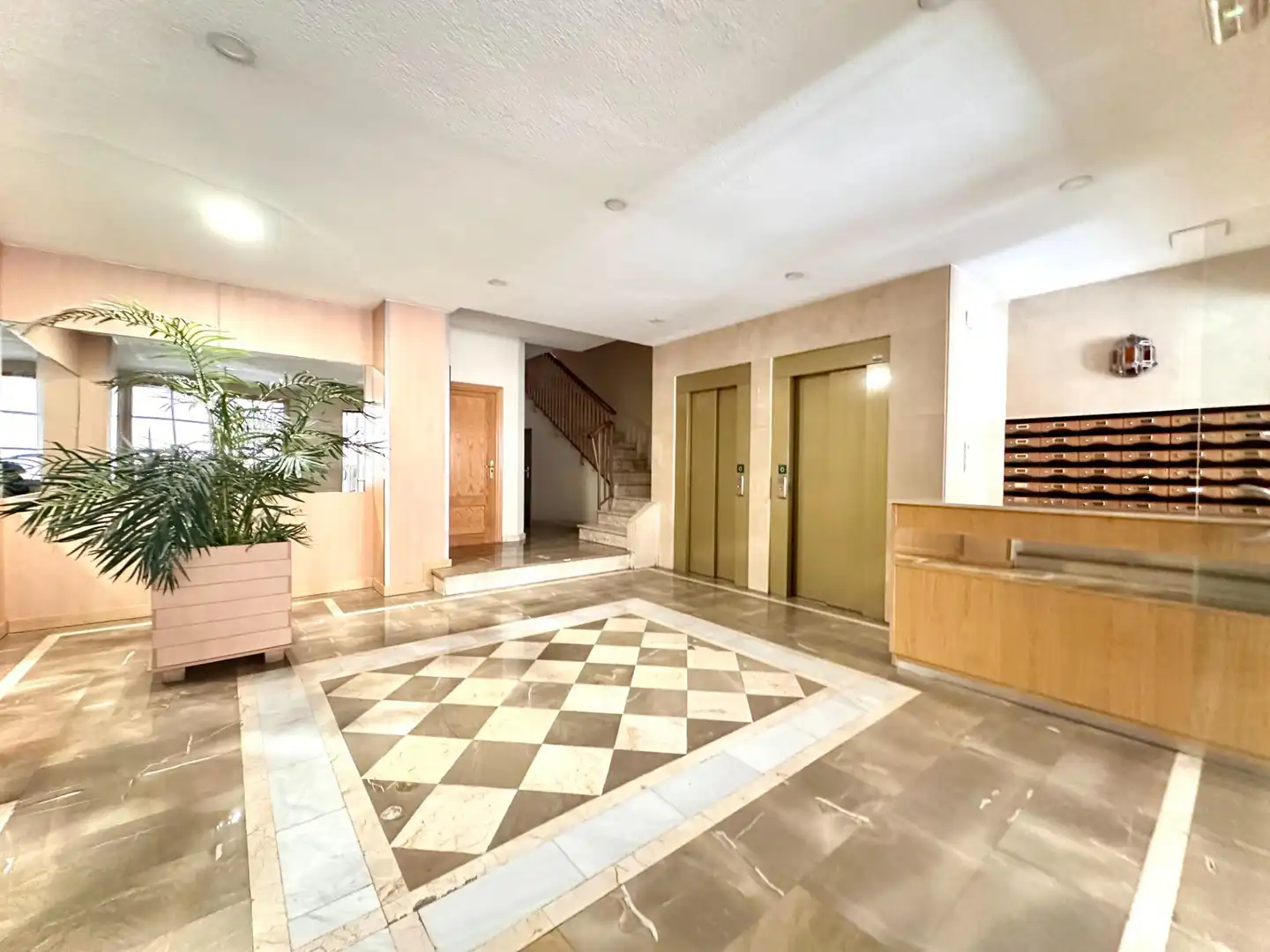 Flat with lift for sale in Calle PINTOR ZULOAGA, imagen 8