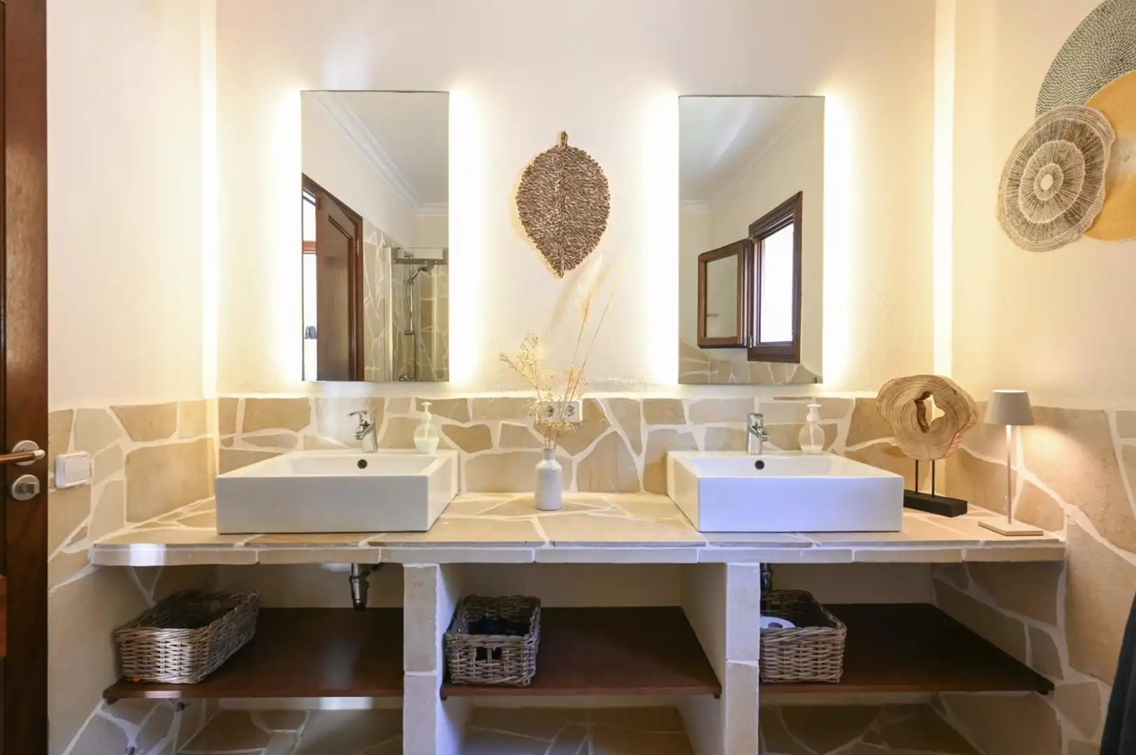 Badezimmer von Country house zum Verkauf in Capdepera mit Heizung, Terrasse und Abstellraum